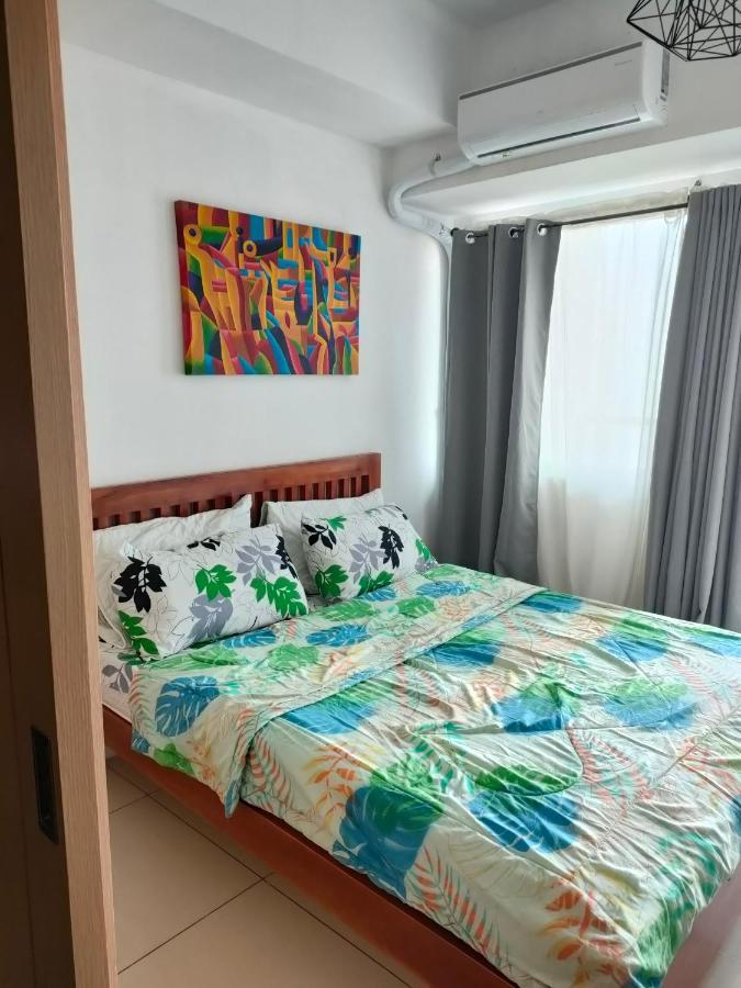 Smdc Wind Residences Tagaytay With Balcony 19Th Floor Tagaytay City Bagian luar foto
